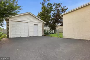 119 Englewood Rd, Upper Darby, PA 19082 - Photo 17