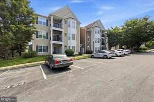 322 Creekside Dr, Brookhaven, PA 19015 - Photo 1