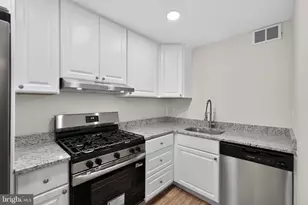 220 Weymouth Rd, Darby, PA 19023 - Photo 11