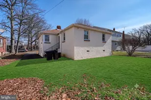 32 Bonsall Ave, Aldan, PA 19018 - Photo 3