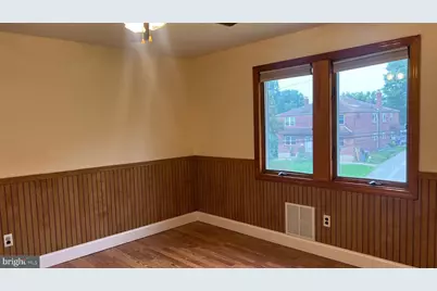 319 E South Avenue, Glenolden, PA 19036 - Photo 13