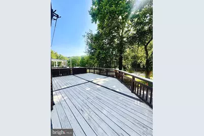 817 Windsor Circle, Folcroft, PA 19032 - Photo 13