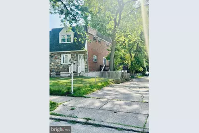 817 Windsor Circle, Folcroft, PA 19032 - Photo 3