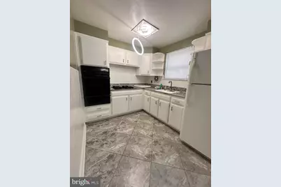 817 Windsor Circle, Folcroft, PA 19032 - Photo 11