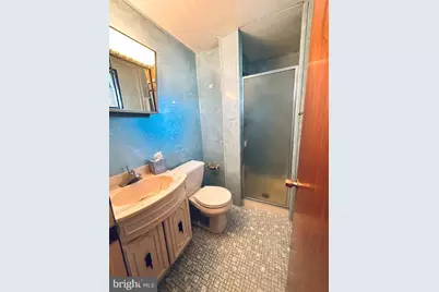 817 Windsor Circle, Folcroft, PA 19032 - Photo 17