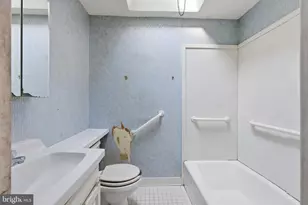 217 Cambridge Rd, Clifton Heights, PA 19018 - Photo 15