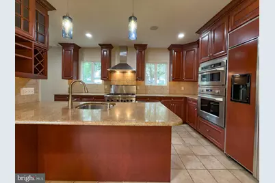 556 Saint Davids Avenue, Wayne, PA 19087 - Photo 11