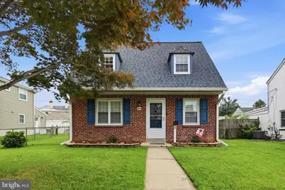 864 Quaint Street, Secane, PA 19018 - Photo 1
