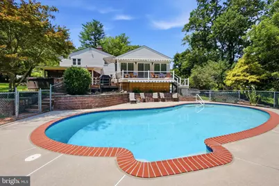 16 E Glen Circle, Media, PA 19063 - Photo 1