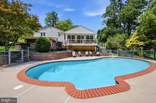 16 E Glen Cir, Media, PA 19063 - Photo 1