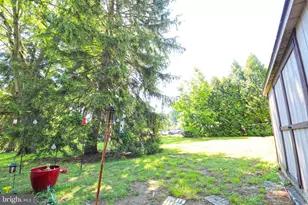 200 W Springfield Rd, Springfield, PA 19064 - Photo 7