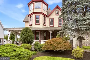 19 W Hinckley Ave, Ridley Park, PA 19078 - Photo 3