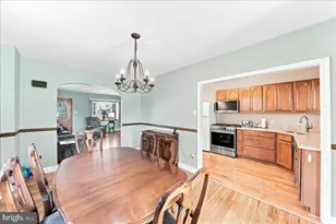 1126 Agnew Dr, Drexel Hill, PA 19026 - Photo 9