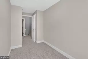 1044 W Ashland Ave, Glenolden, PA 19036 - Photo 15