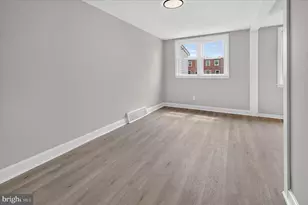 1044 W Ashland Ave, Glenolden, PA 19036 - Photo 5