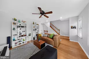 3905 Fox Pointe Ct, Glen Mills, PA 19342 - Photo 11