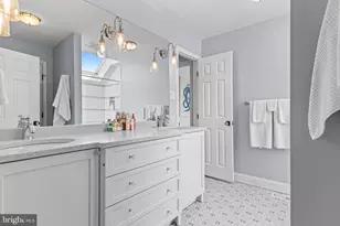 610 Lindsay Cir, Villanova, PA 19085 - Photo 47