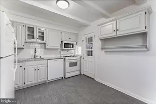 221 W Martin Ln, Norwood, PA 19074 - Photo 5