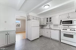 221 W Martin Ln, Norwood, PA 19074 - Photo 3