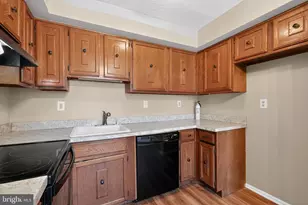 5200 Hilltop Dr, Brookhaven, PA 19015 - Photo 11