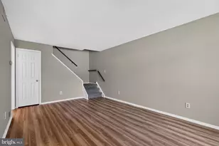 5200 Hilltop Dr, Brookhaven, PA 19015 - Photo 7