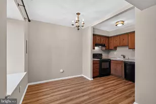 5200 Hilltop Dr, Brookhaven, PA 19015 - Photo 15