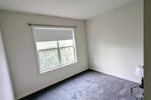 734 Creekside Dr, Brookhaven, PA 19015 - Photo 25