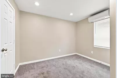 327 Powhattan Avenue #B, Essington, PA 19029 - Photo 9