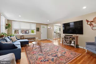2621 Ashwood Dr, Havertown, PA 19083 - Photo 5
