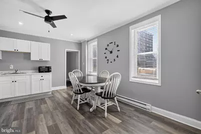 1401 Edgmont Avenue, Chester, PA 19013 - Photo 17