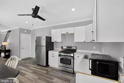 1401 Edgmont Avenue, Chester, PA 19013 - Photo 13
