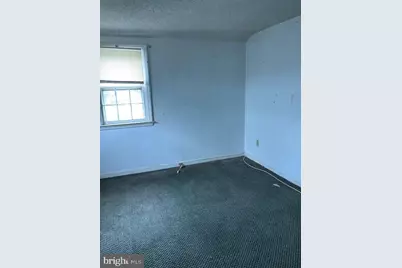 17 W Greenwood Avenue, Lansdowne, PA 19050 - Photo 11