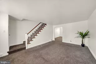 142 W 21st St, Chester, PA 19013 - Photo 5