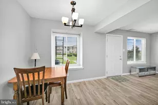 5200 Hilltop Dr, Brookhaven, PA 19015 - Photo 11
