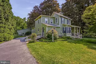 2552 Naamans Creek Rd, Marcus Hook, PA 19061 - Photo 1