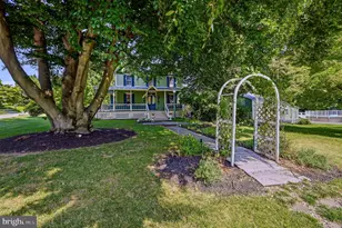 2552 Central Ave, Upper Chichester, PA 19061 - Photo 3
