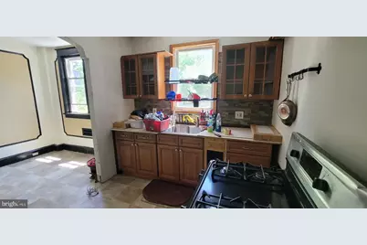 907 Macdade Boulevard, Lansdowne, PA 19050 - Photo 15