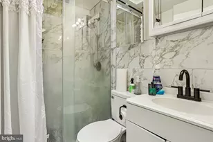 419 Arlington Ave, Upper Darby, PA 19082 - Photo 15