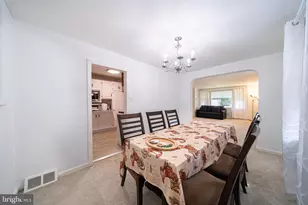 336 Holland St, Crum Lynne, PA 19022 - Photo 7