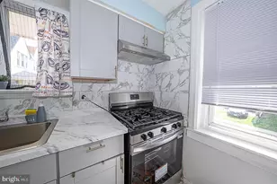 188 E Essex Ave, Lansdowne, PA 19050 - Photo 17