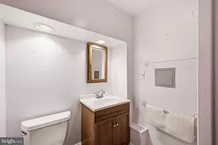 403 Palmers Ln, Wallingford, PA 19086 - Photo 17