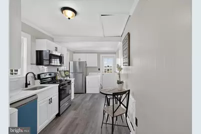 908 Price Street, Marcus Hook, PA 19061 - Photo 15