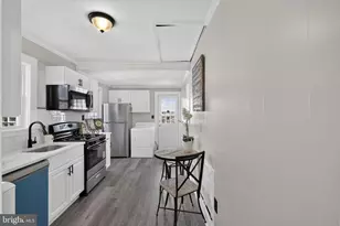 908 Price St, Marcus Hook, PA 19061 - Photo 15
