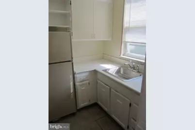 355 Hampden Road, Upper Darby, PA 19082 - Photo 9