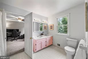 112 Hunt Valley Cir, Berwyn, PA 19312 - Photo 31