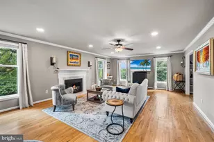 112 Hunt Valley Cir, Berwyn, PA 19312 - Photo 9