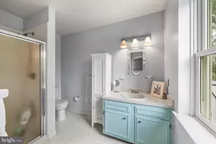112 Hunt Valley Cir, Berwyn, PA 19312 - Photo 29