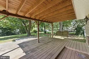 17 Blackthorne Ln, Aston, PA 19014 - Photo 23