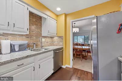 921 Putnam Boulevard #113, Wallingford, PA 19086 - Photo 7