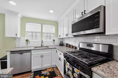 64 W Berkley Avenue, Clifton Heights, PA 19018 - Photo 9